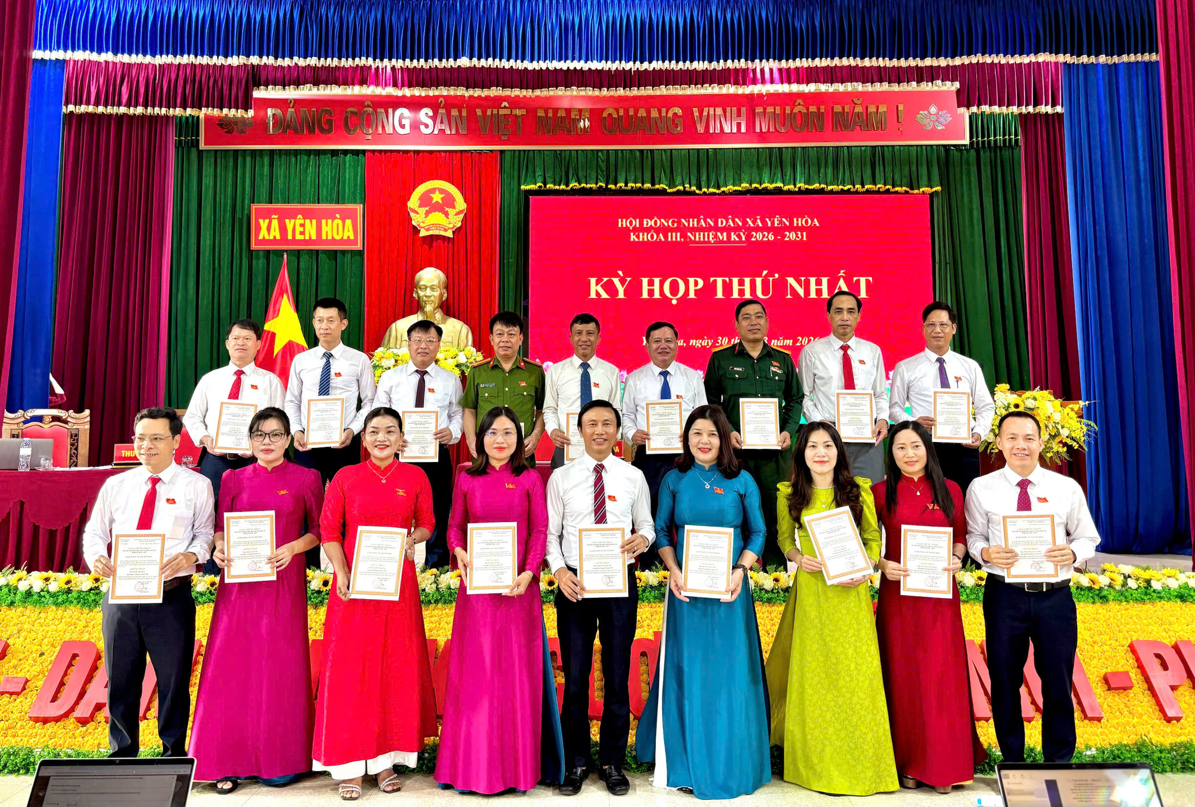 HĐND xã Yên Hòa tổ chức thành công kỳ họp thứ nhất, khóa III, nhiệm kỳ 2026 – 2031