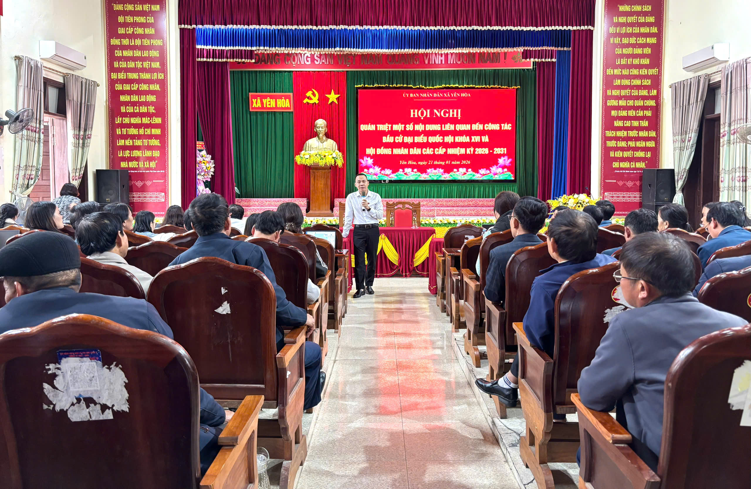  Xã Yên Hòa họp thống nhất lập và rà soát danh sách cử tri bầu cử đại biểu Quốc hội khoá XIVvà HĐND các cấp