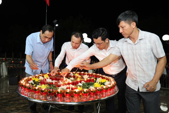 Xã Yên Hoà thắp nến tri ân, đời đời nhớ ơn các Anh hùng - Liệt sĩ