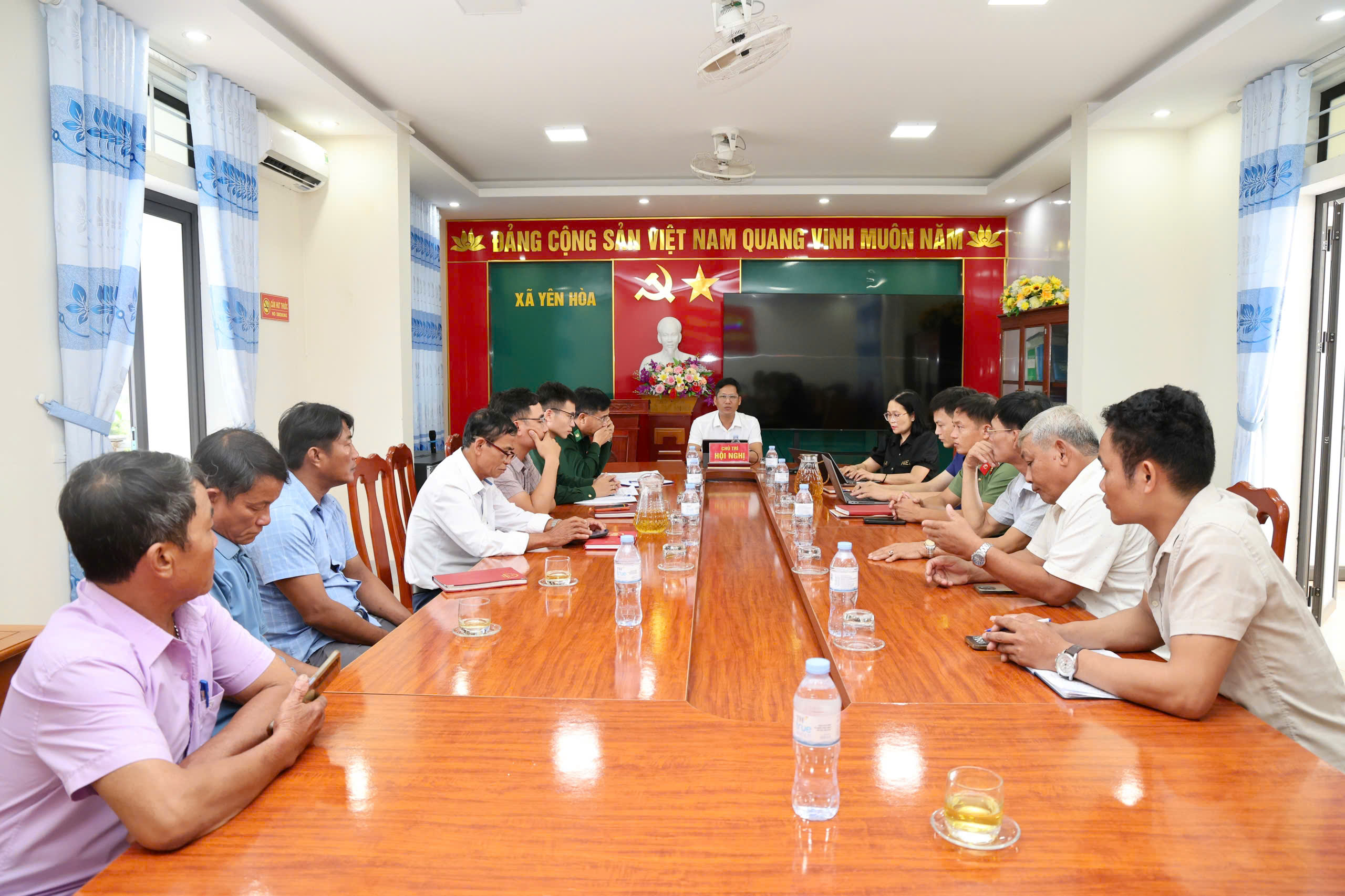 UBND xã Yên Hòa làm việc về công tác chống khai thác IUU và hoạt động của tổ cộng đồng nghề cá ven bờ