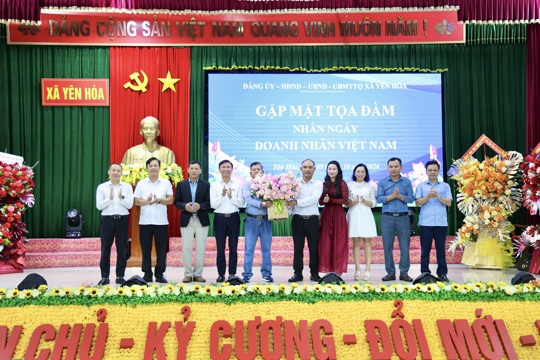 Tin truyền hình: Xã Yên Hoà gặp mặt, tọa đàm nhân ngày Doanh nhân Việt Nam