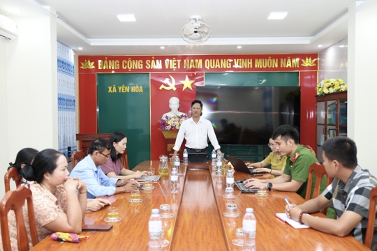 Yên Hòa làm việc với các trang trại chăn nuôi về sản xuất và bảo vệ môi trường  