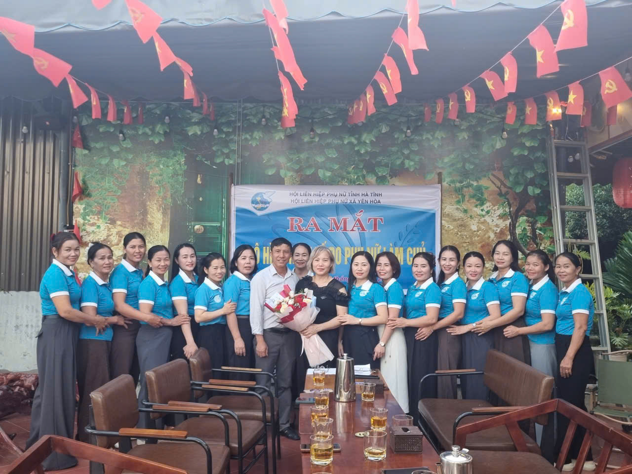 Xã Yên Hòa ra mắt mô hình kinh tế do phụ nữ làm chủ “Gian hàng phụ nữ - Tiện ích cho mọi nhà”